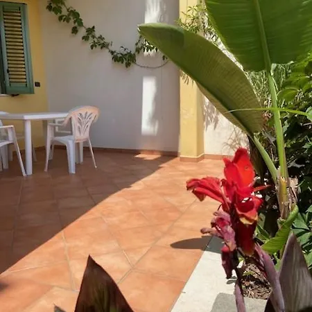 Aparthotel V
